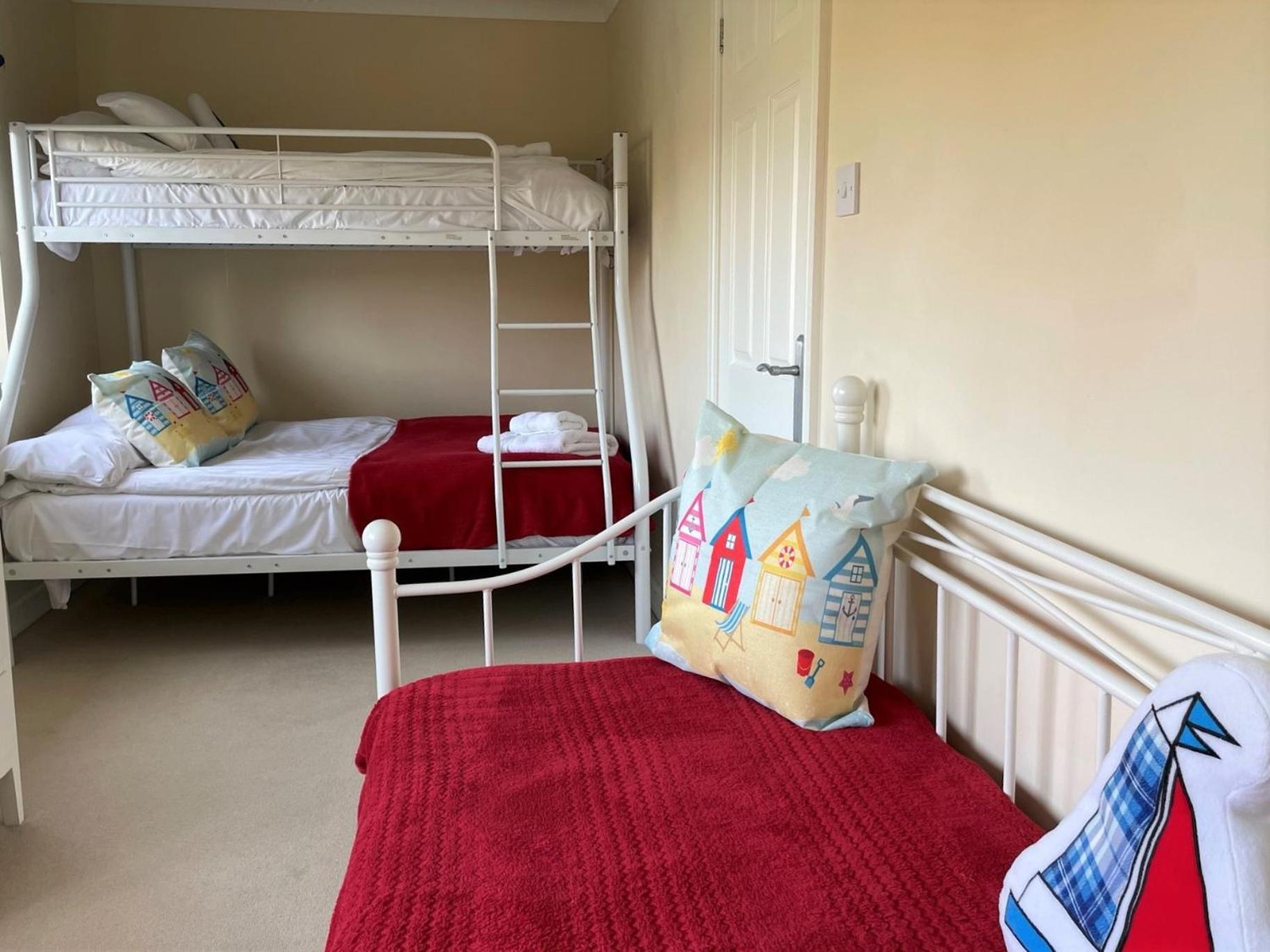 Saltkettle In Blakeney, Sleeping 12 In 5 Bedrooms Blakeney  Εξωτερικό φωτογραφία